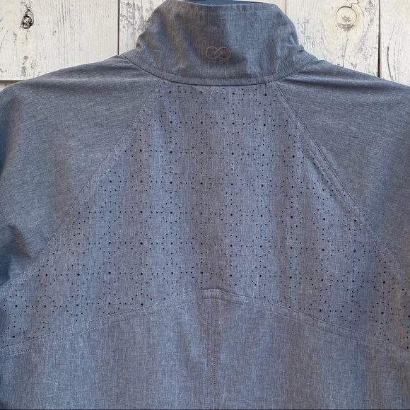 CALIA Women’s Sport Lightweight Jacket - Picture 5 of 7